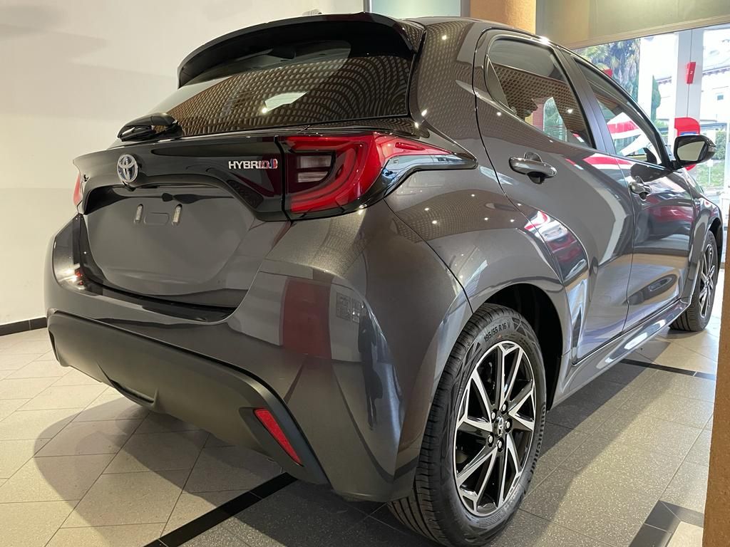 Toyota Yaris 1.5h Active