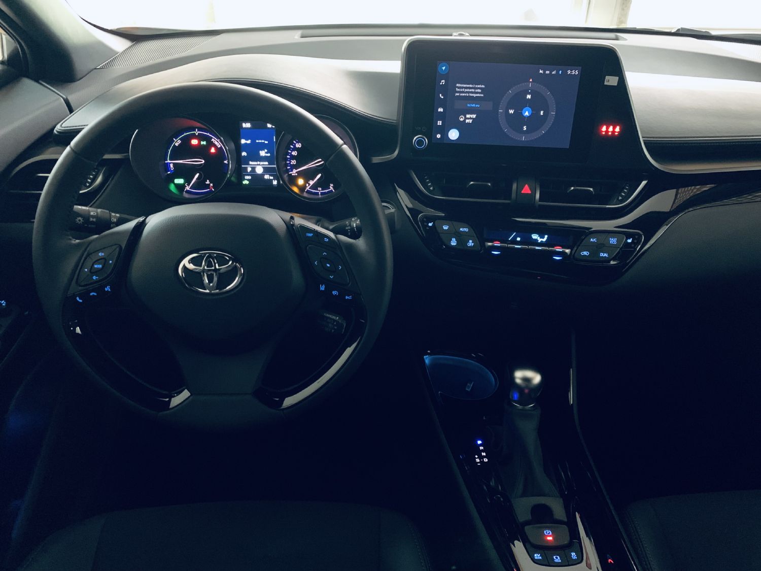 Toyota C-HR 2.0h Trend Km0
