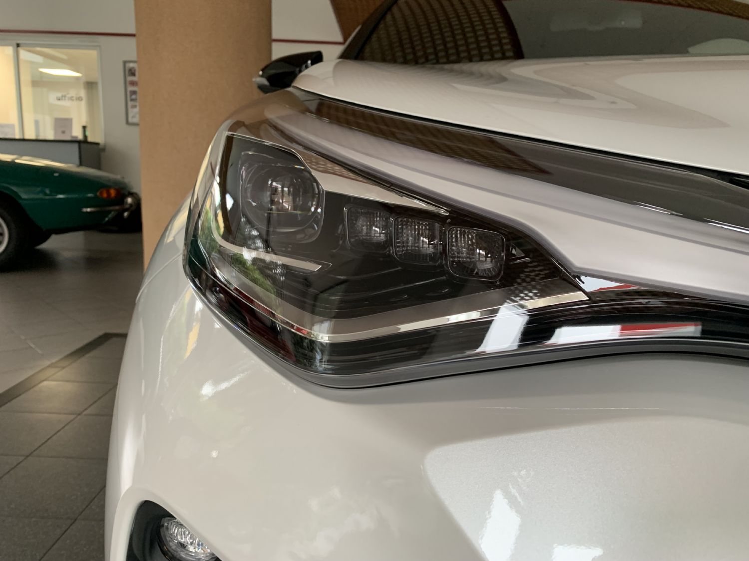 Toyota C-HR 2.0h Trend Km0