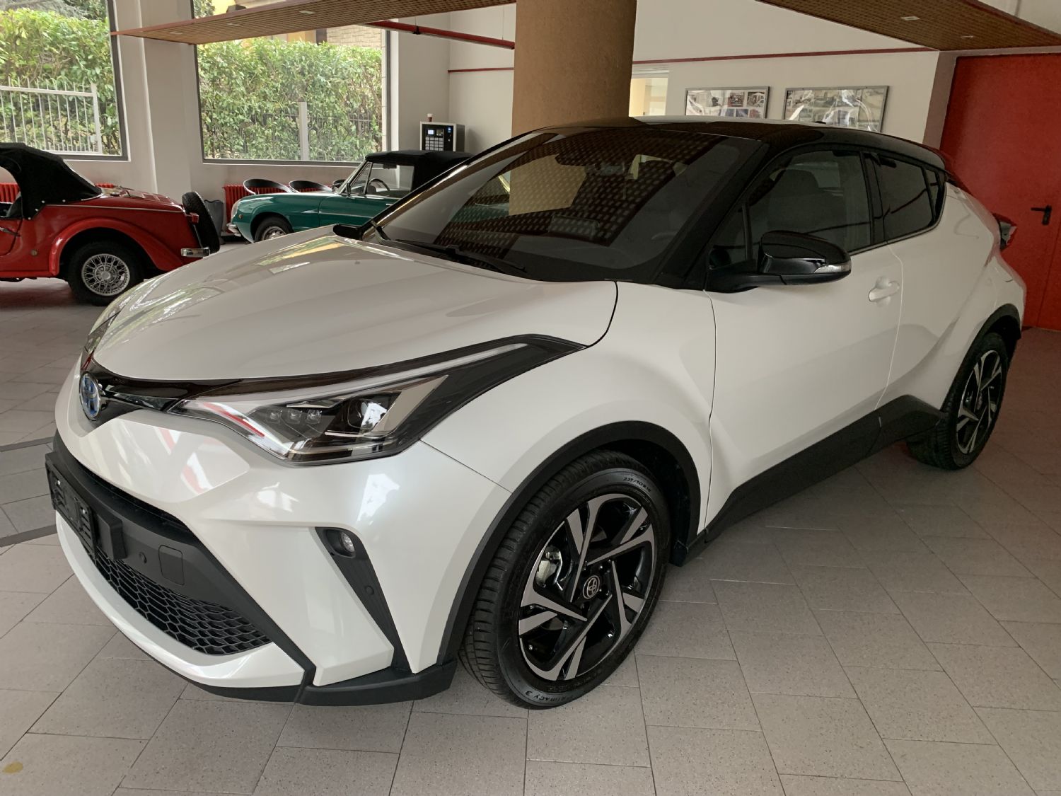 Toyota C-HR 2.0h Trend Km0