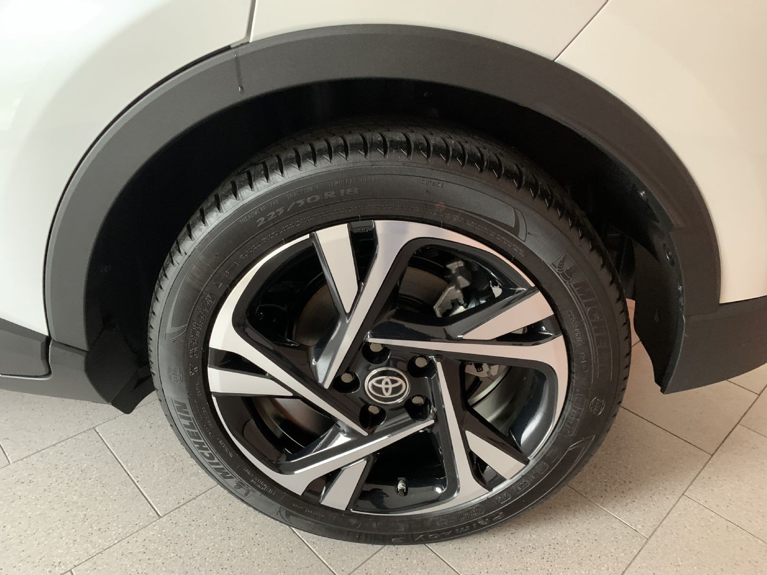 Toyota C-HR 2.0h Trend Km0