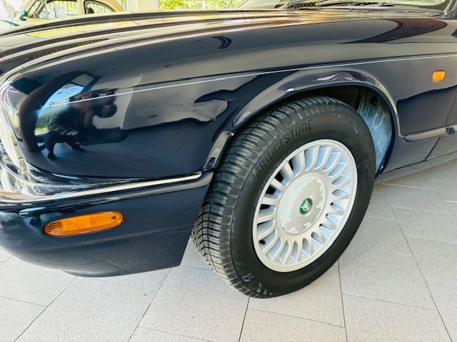 Jaguar XJ 3.2 Executive