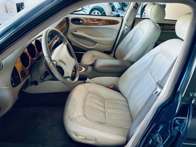 Jaguar XJ 3.2 Executive