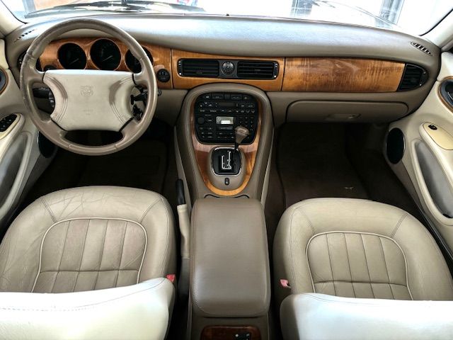 Jaguar XJ 3.2 Executive