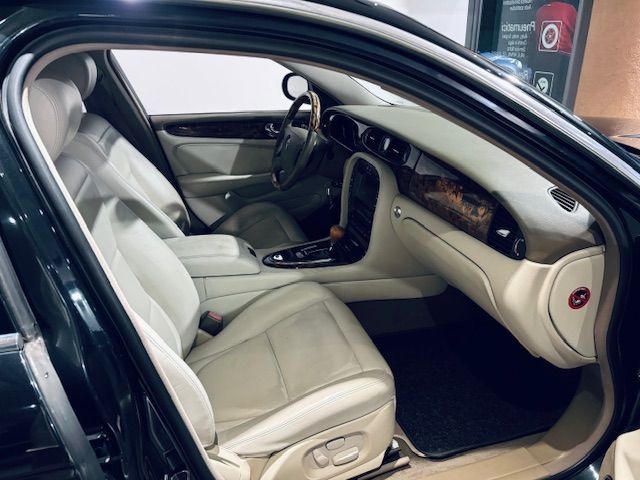 Jaguar XJ 3.5 V8 Executive