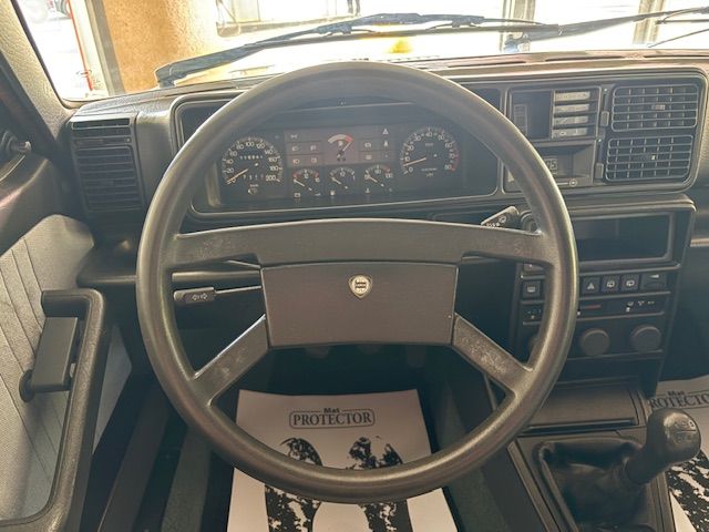 Lancia Delta 1.3 RST LX 5m