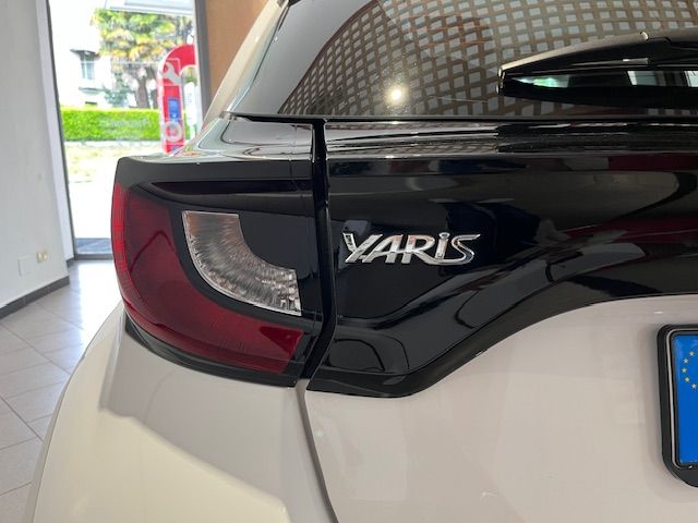 Toyota Yaris 1.5h Active
