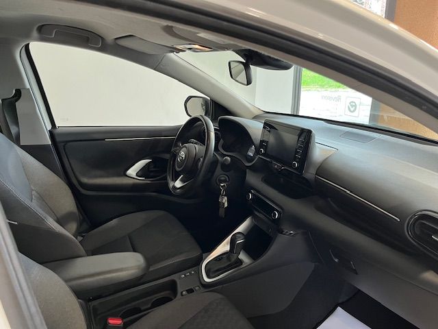 Toyota Yaris 1.5h Active