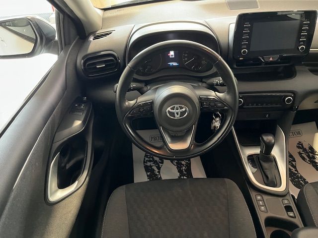 Toyota Yaris 1.5h Active