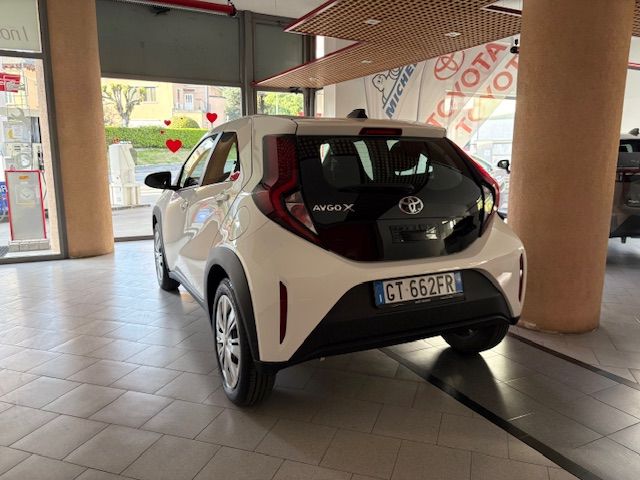 Toyota Aygo X 1.0 Active 72cv