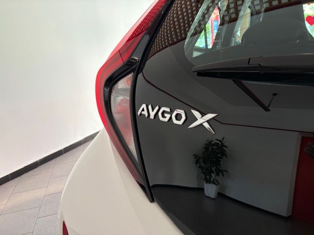 Toyota Aygo X 1.0 Active 72cv