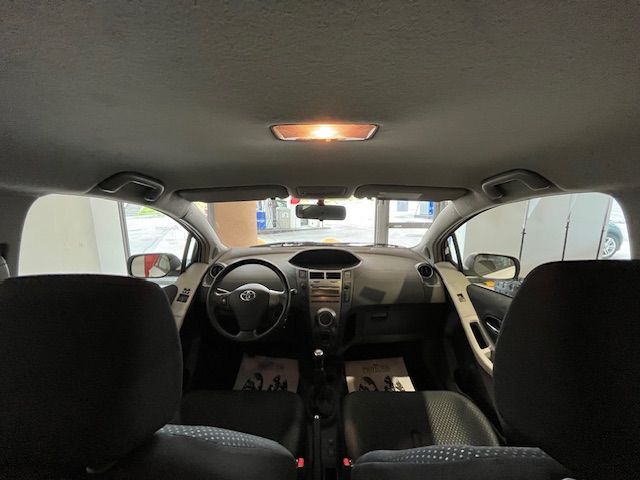 Toyota Yaris 5p 1.3 dual Sol