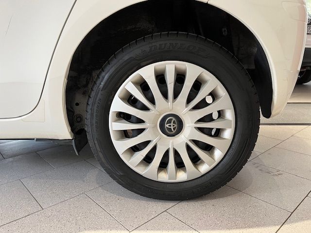 Toyota Yaris 5p 1.3 dual Sol