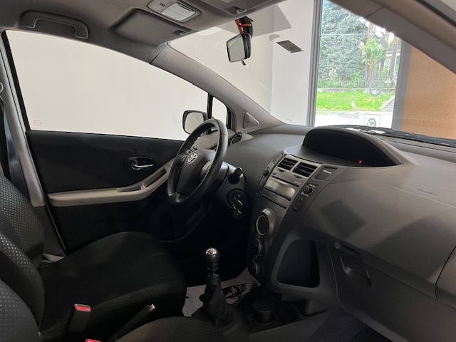 Toyota Yaris 5p 1.3 dual Sol