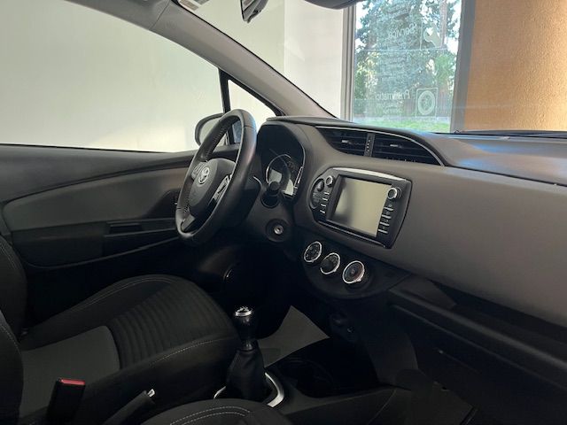 Toyota Yaris 5p 1.0 Business