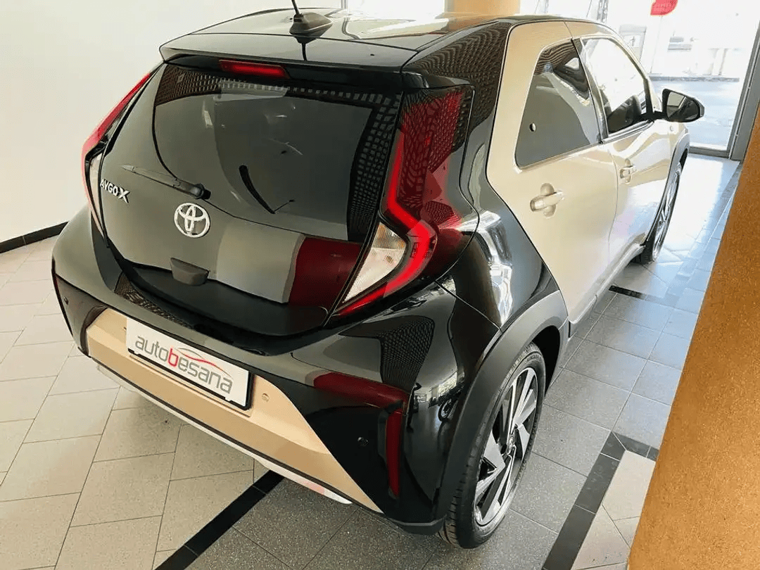 Toyota Aygo X X 1.0 72cv