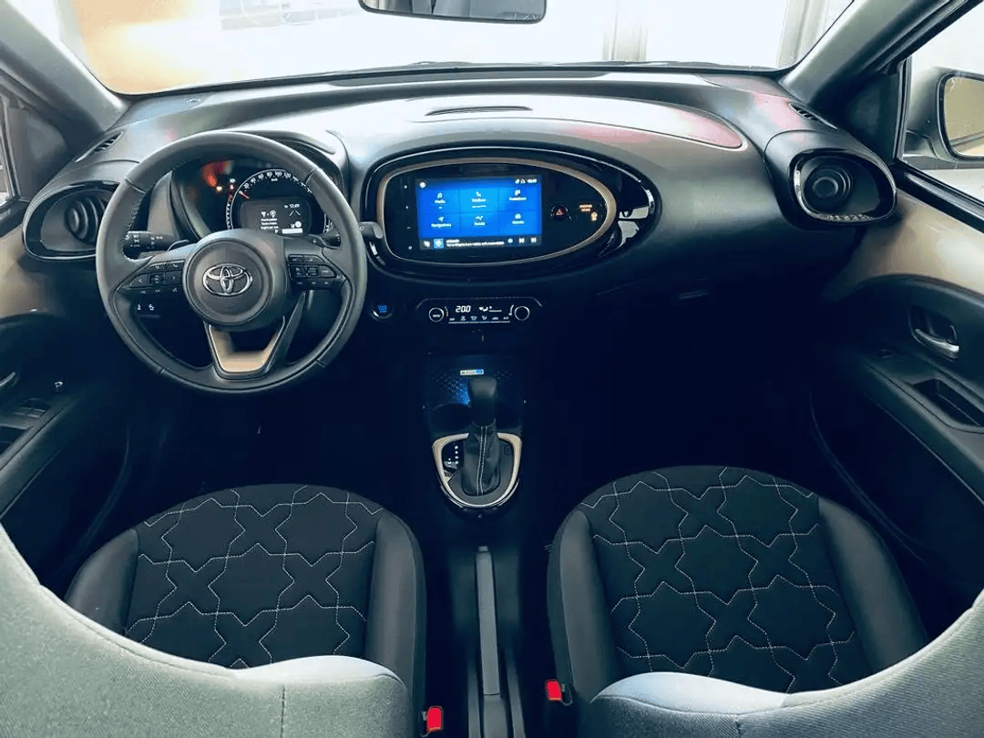 Toyota Aygo X X 1.0 72cv