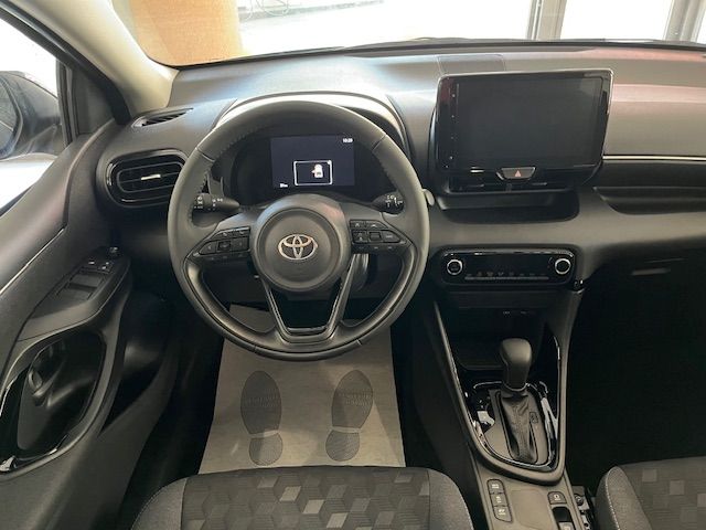 Toyota Yaris 1.5 Hybrid TREND