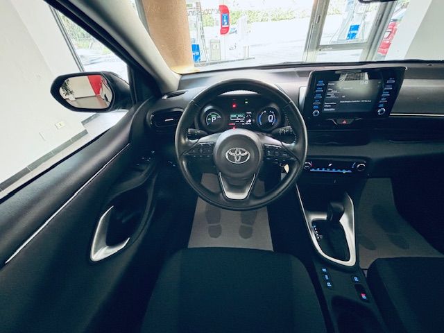 Toyota Yaris 1.5h Hybrid TREND