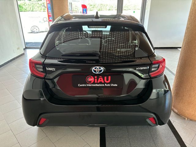 Toyota Yaris 1.5h Hybrid TREND
