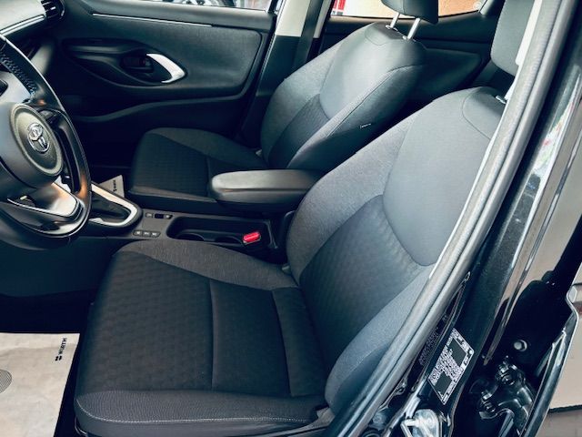 Toyota Yaris 1.5h Hybrid TREND