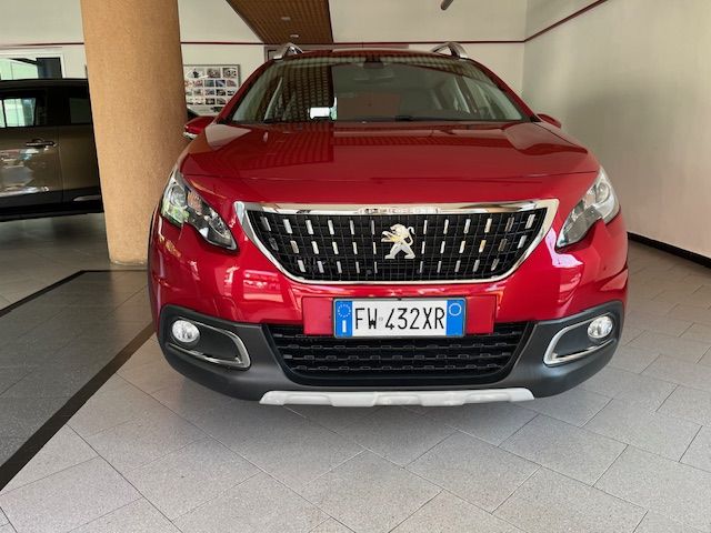 Peugeot 2008 1.2 puretech t Allure Eat 6