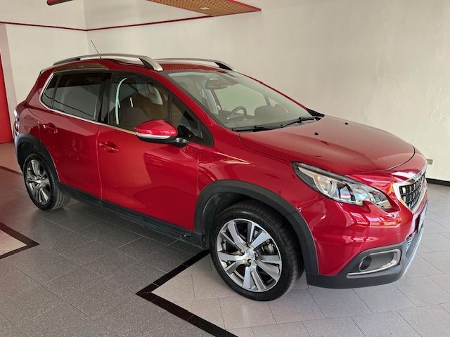 Peugeot 2008 1.2 puretech t Allure Eat 6